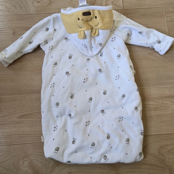 Vintage Y2K Disney Winnie the Pooh baby snuggly hooded swaddle sack - Picture 9 of 11